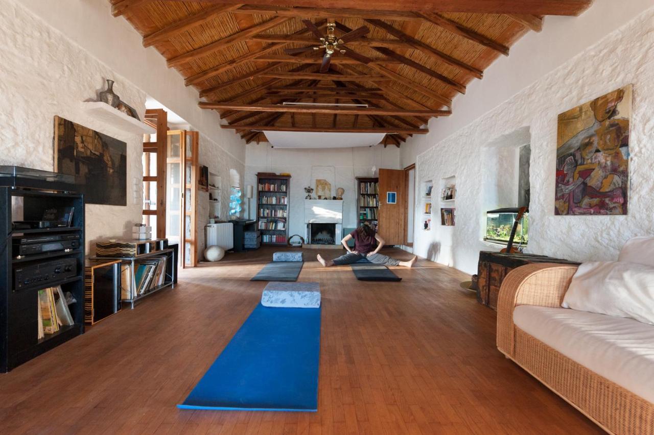 Studios Kyparissi & Spa Tiros Exterior photo