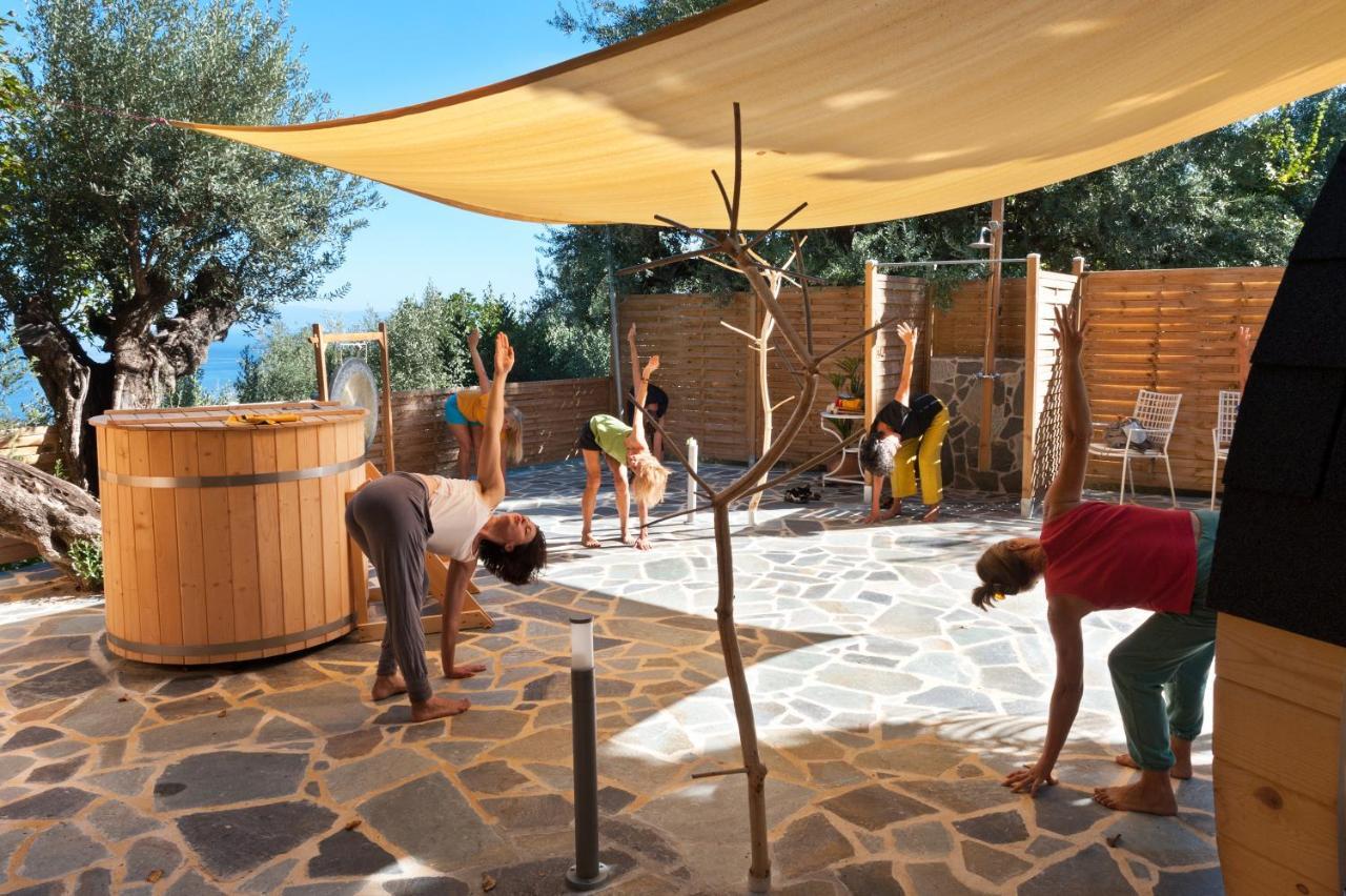 Studios Kyparissi & Spa Tiros Exterior photo