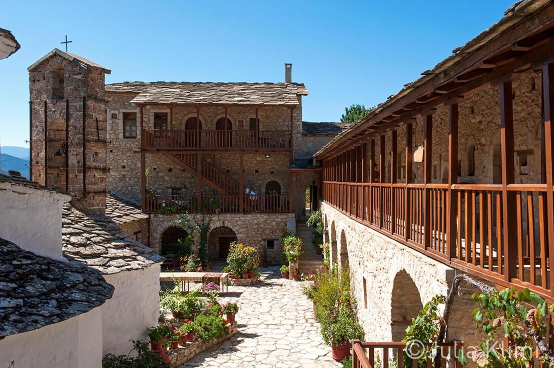 Studios Kyparissi & Spa Tiros Exterior photo